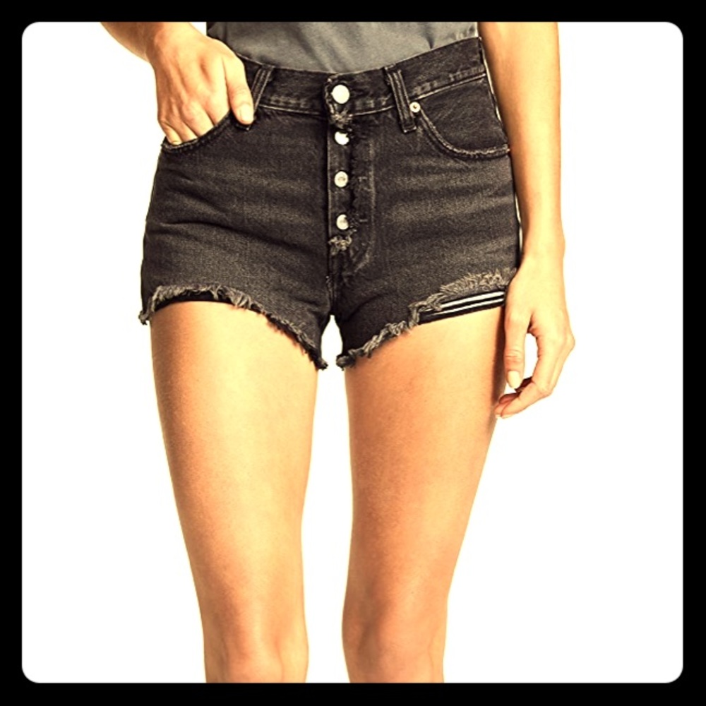 501 Levi Shorts